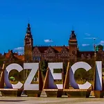Black Pearl Resort In Centrum Szczecin